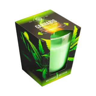 Dry Leaves Scented Candle